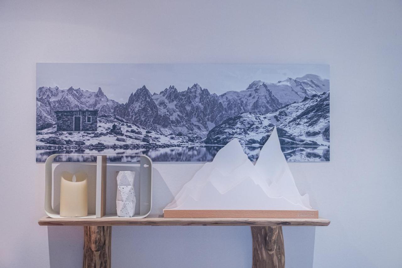 Un Cottage Alpin chaleureux dans le coeur d Annecy avec 2 vélos Esterno foto